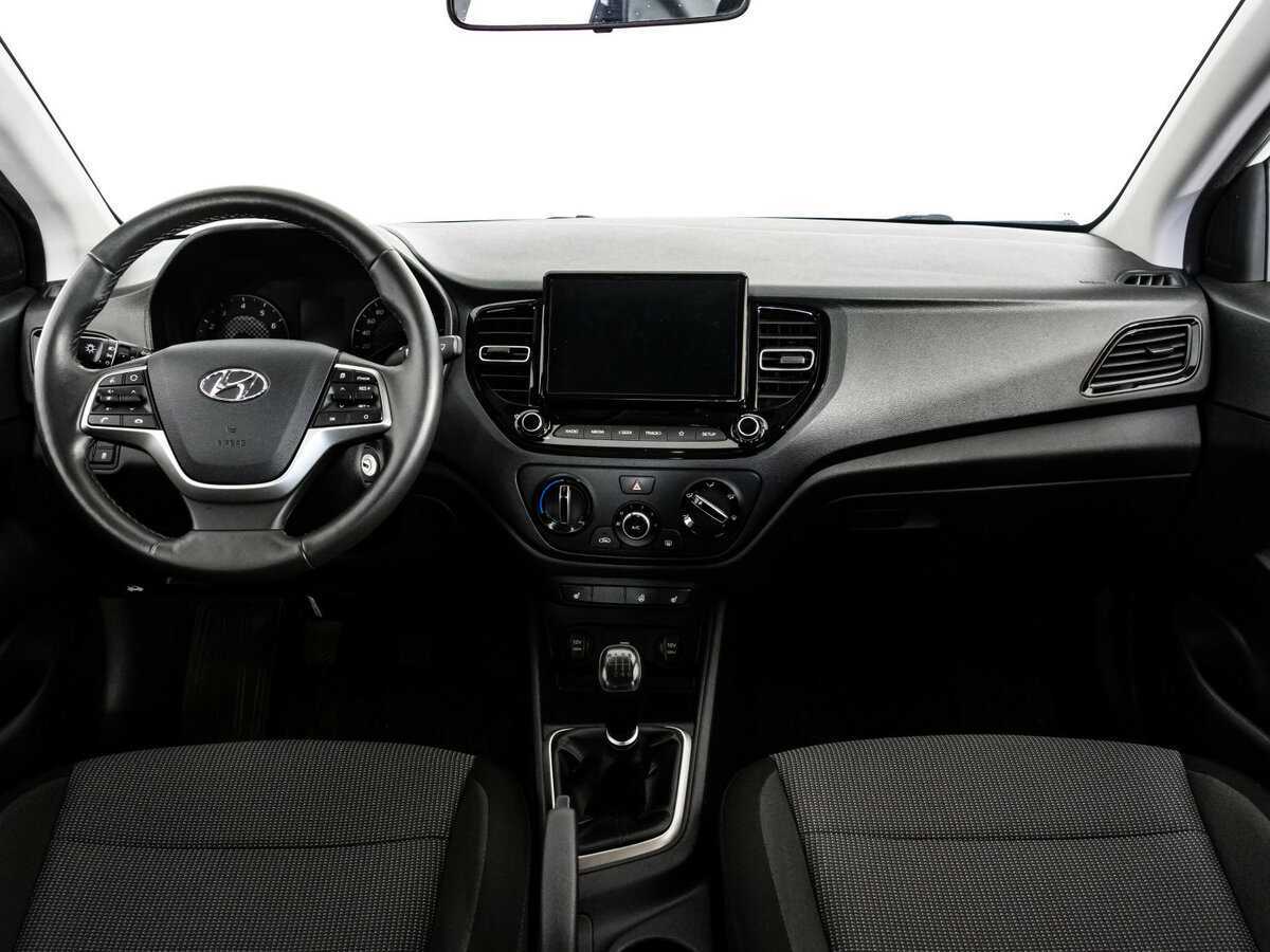 Купить Hyundai Solaris, 2021, 40 558 км, фото №8