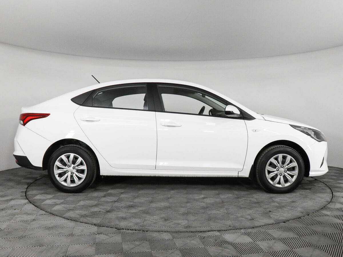 Купить Hyundai Accent, 2022, 86 400 км, фото №4
