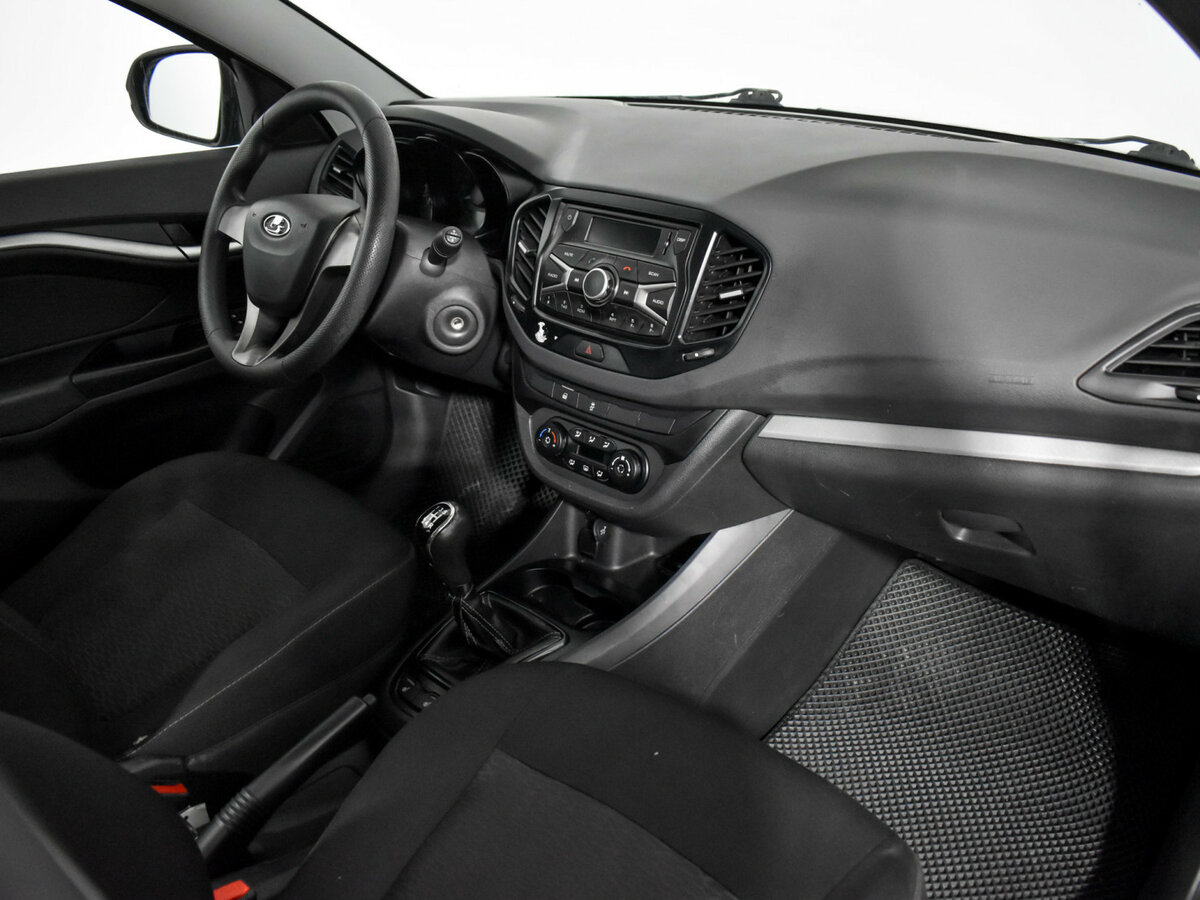 Купить Lada (ВАЗ) Vesta I, 2016, 150 000 км, фото №13