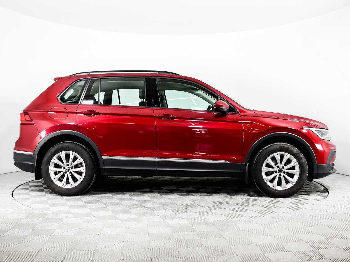 Купить Volkswagen Tiguan, 2021, 39 543 км, фото №4