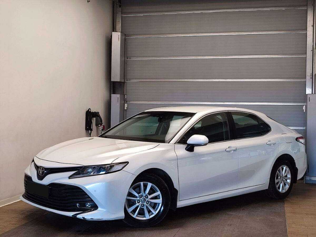 Купить Toyota Camry, 2018, 68 281 км, фото №1