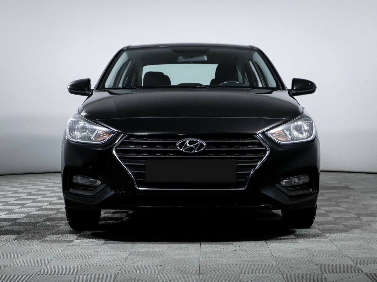 Купить Hyundai Solaris II, 2018, 138 538 км, фото №2