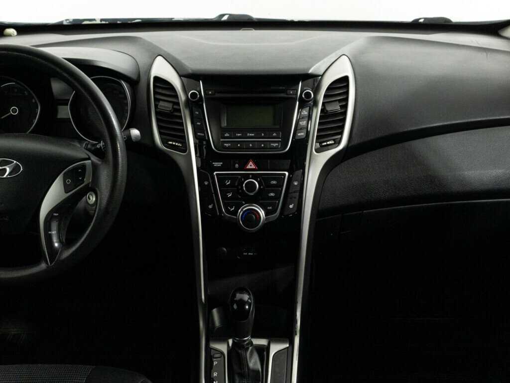 Купить Hyundai i30, 2014, 227 924 км, фото №14