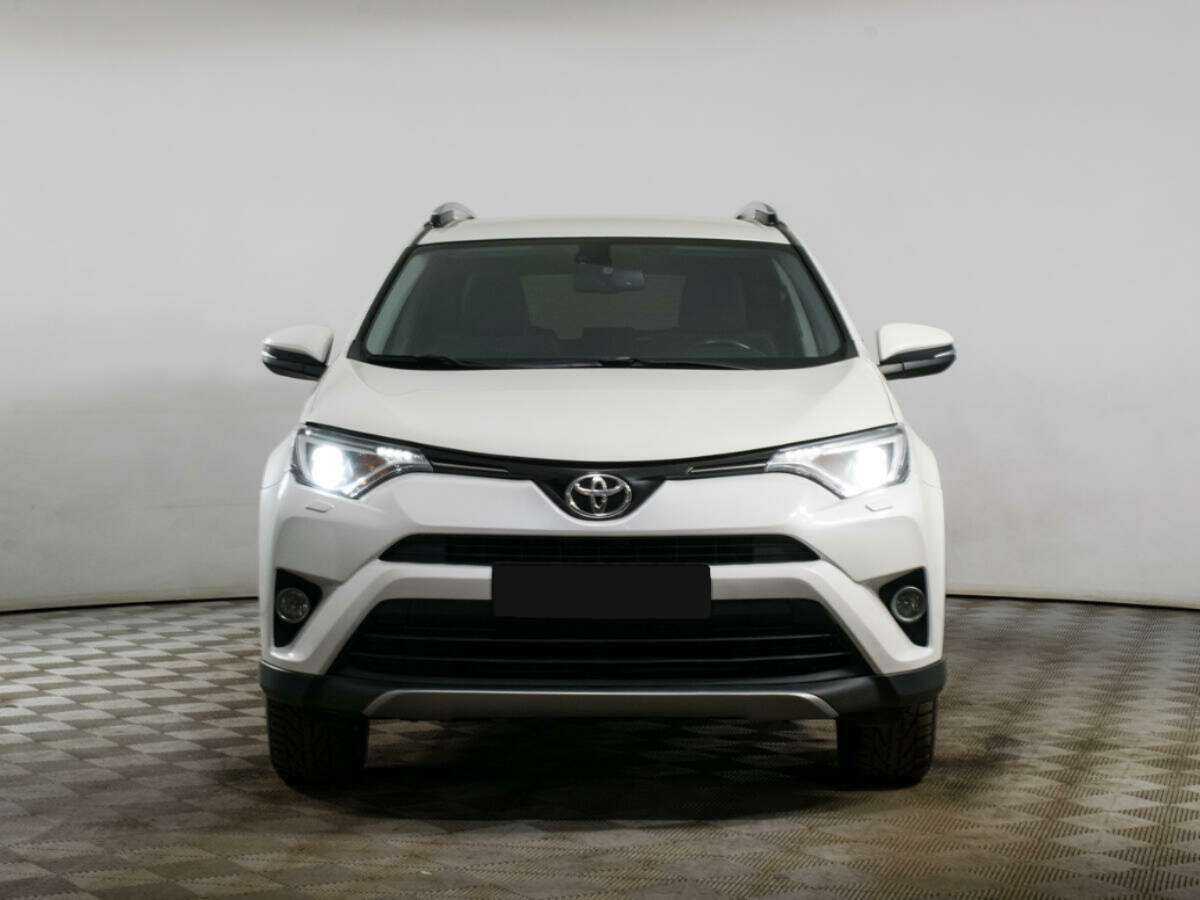 Купить Toyota RAV4, 2017, 142 159 км, фото №2