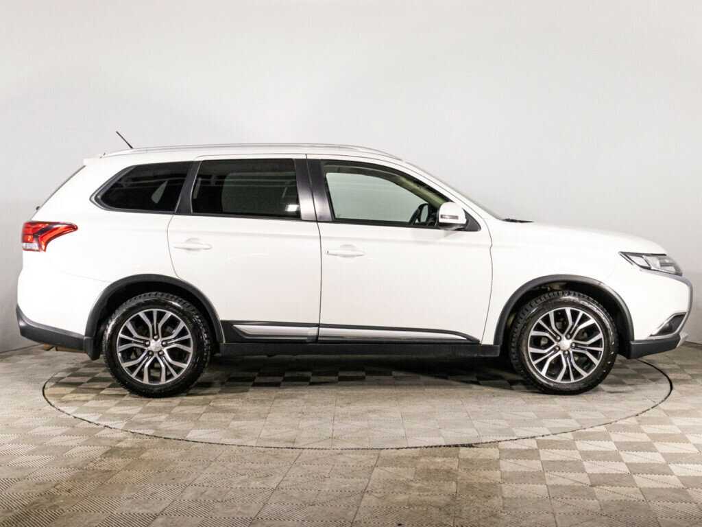 Купить Mitsubishi Outlander, 2016, 168 637 км, фото №4