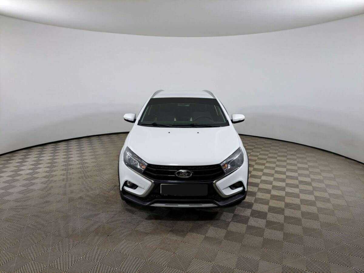 Купить Lada (ВАЗ) Vesta SW Cross, 2018, 98 000 км, фото №2