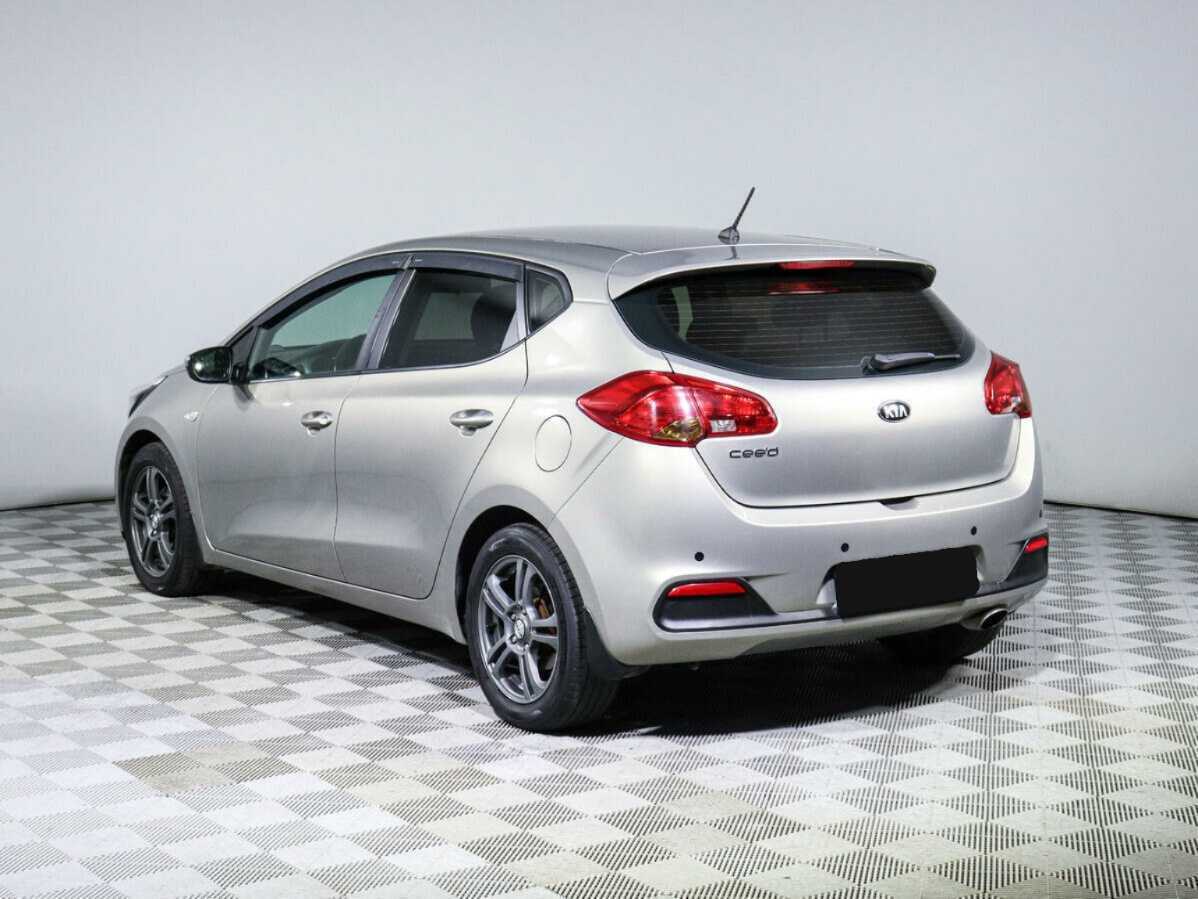 Купить Kia Ceed, 2012, 147 000 км, фото №6