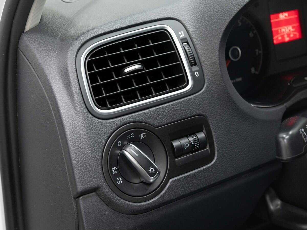 Купить Volkswagen Polo, 2014, 113 953 км, фото №17
