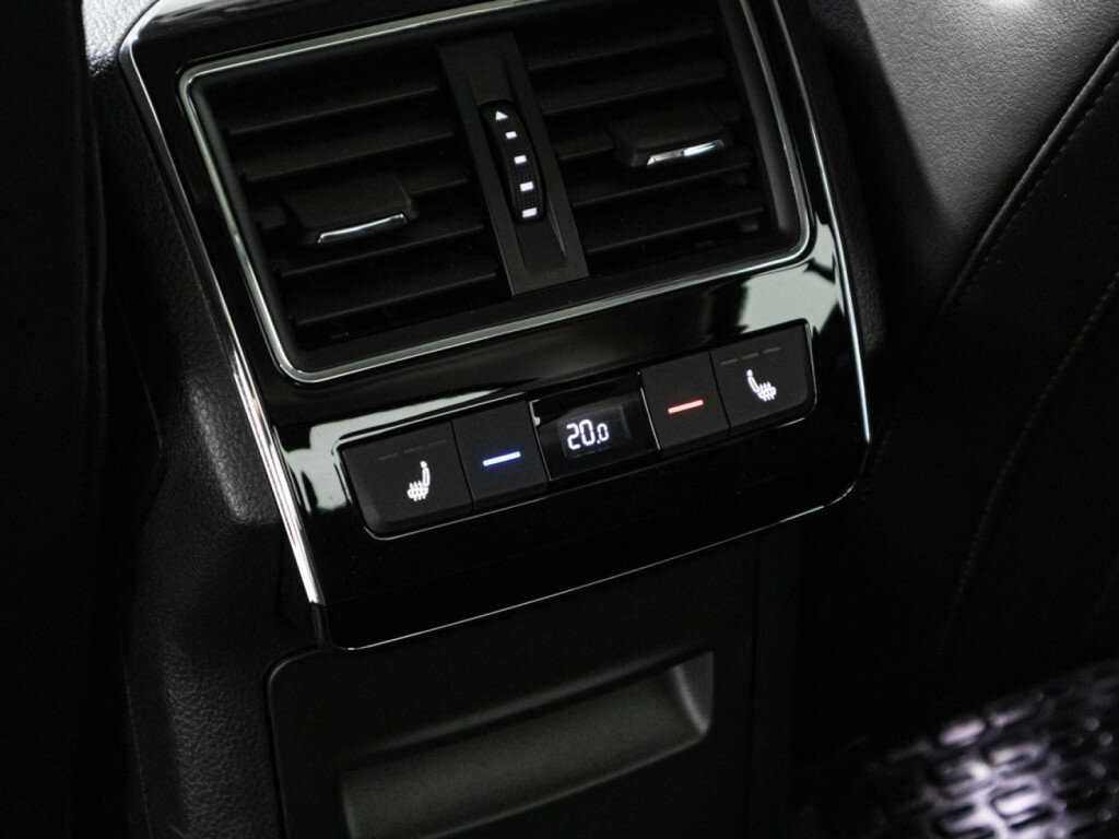 Купить Skoda Superb, 2020, 72 551 км, фото №19