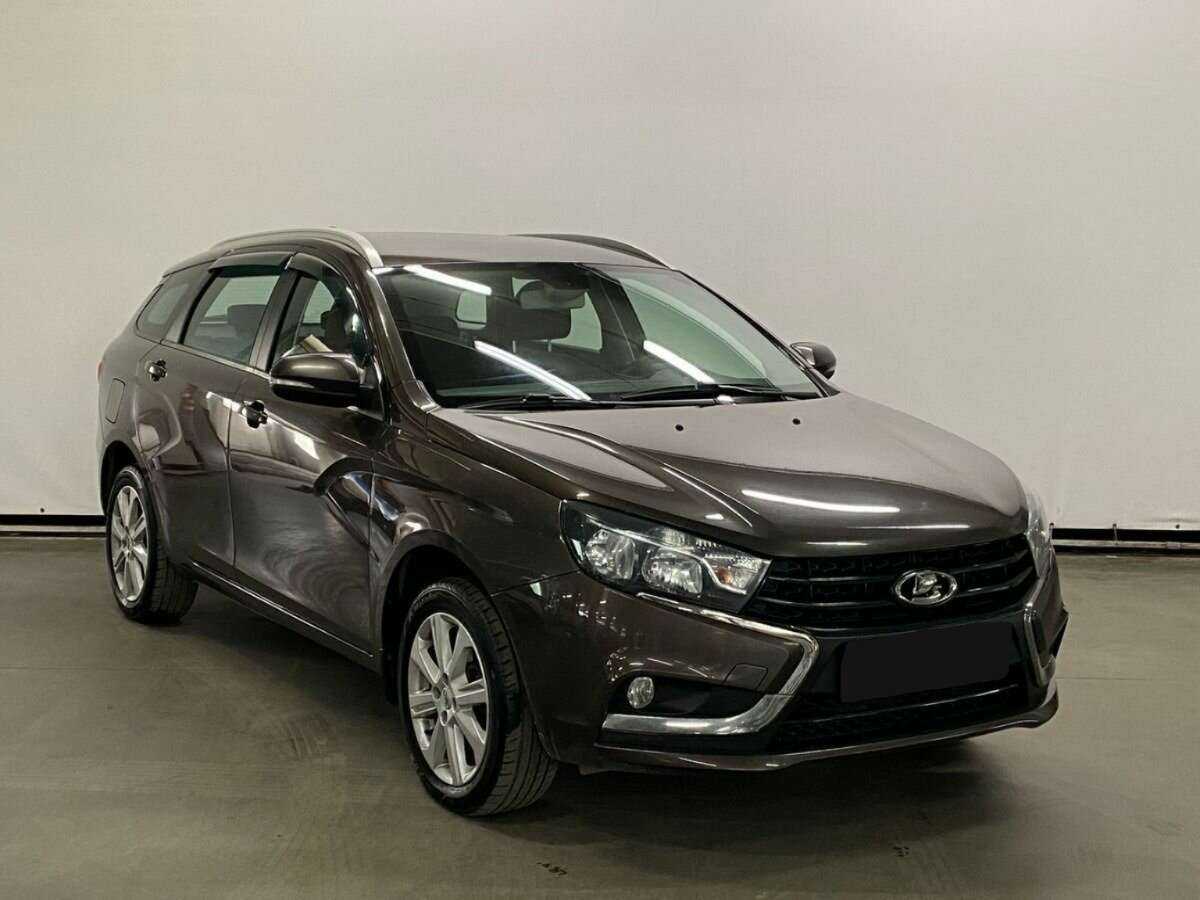 Купить Lada (ВАЗ) Vesta SW, 2019, 66 861 км, фото №3