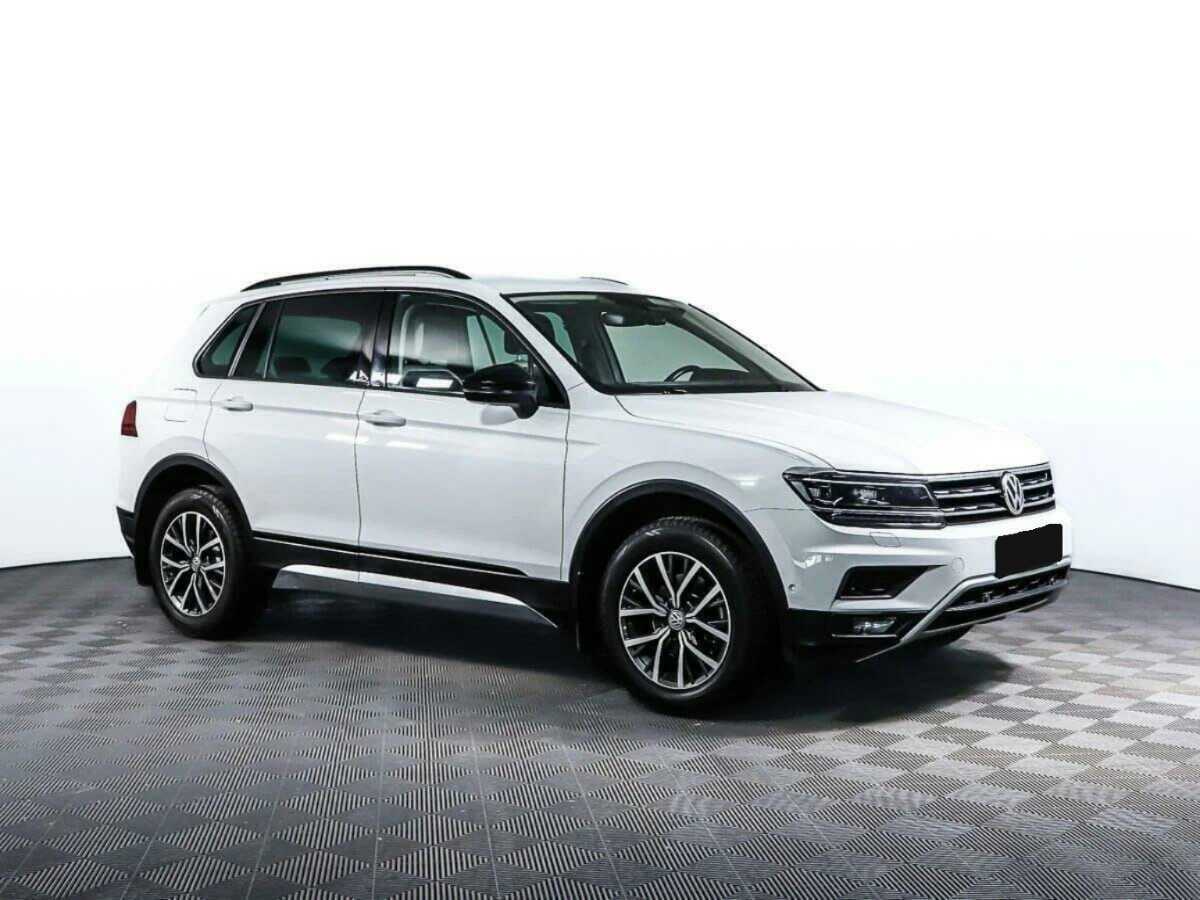 Купить Volkswagen Tiguan, 2018, 83 596 км, фото №3