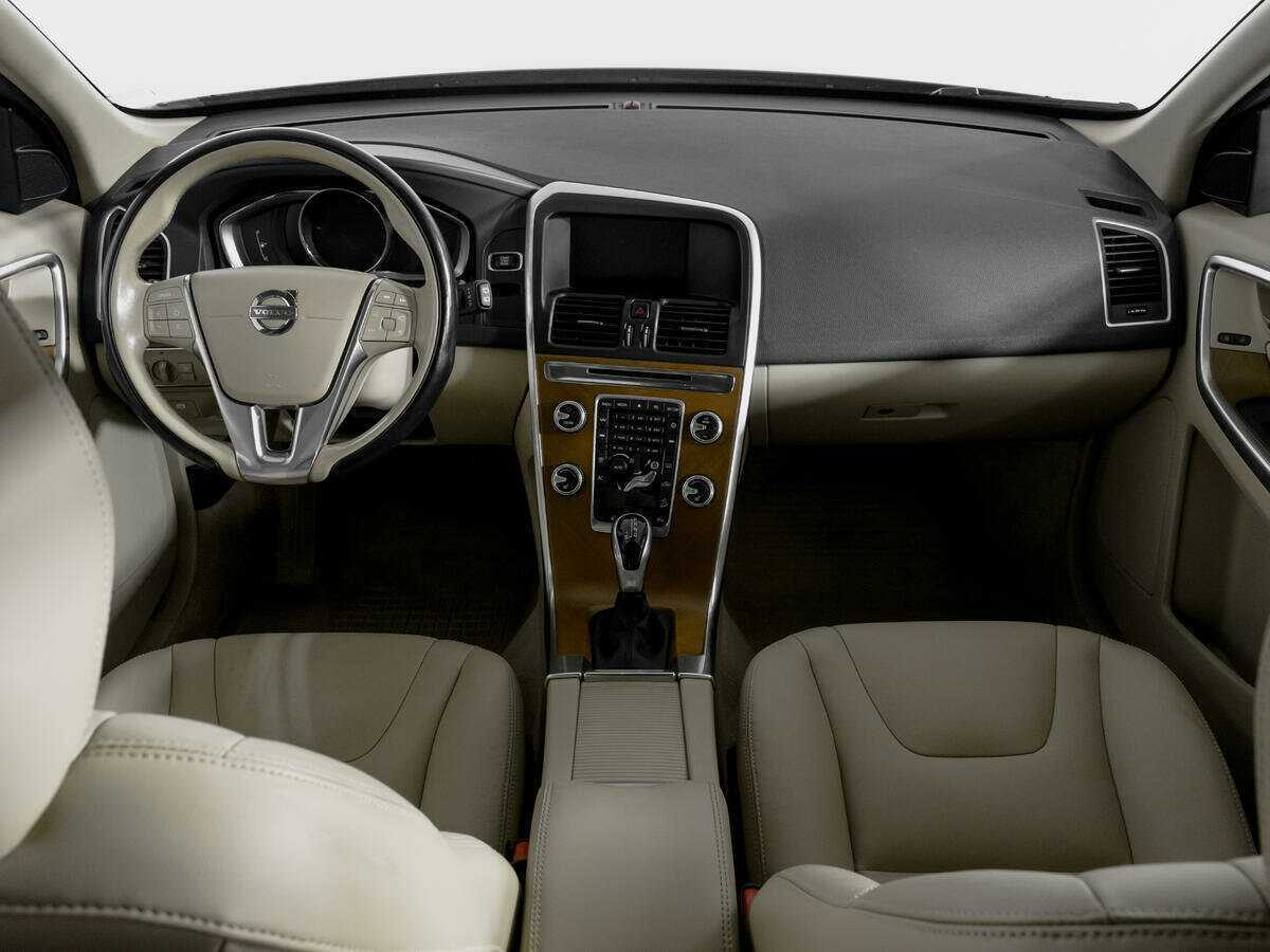 Купить Volvo XC60, 2015, 69 156 км, фото №12