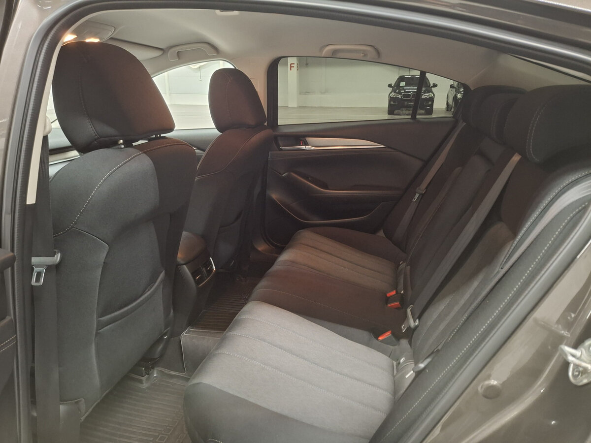 Купить Mazda 6 III (GJ) Рестайлинг 2, 2018, 170 778 км, фото №12