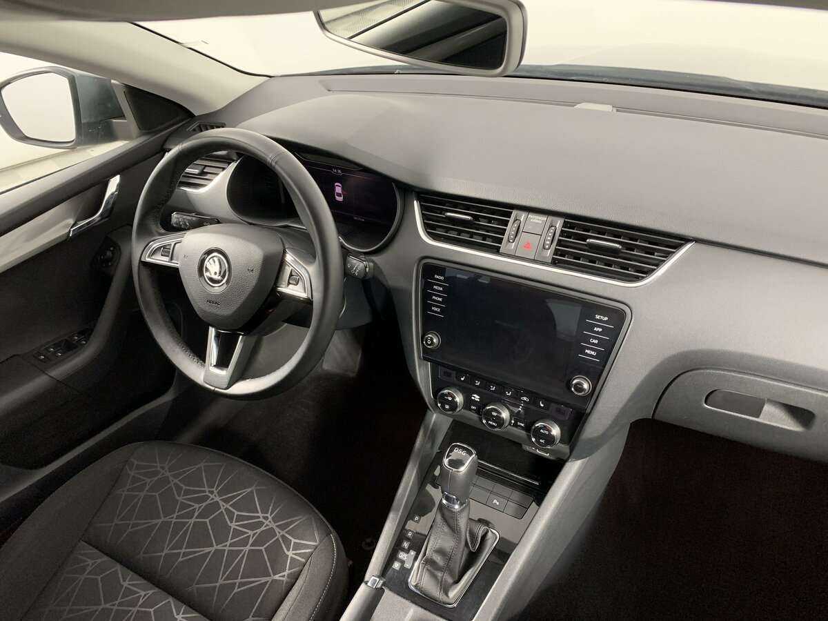 Купить Skoda Octavia, 2020, 65 712 км, фото №9