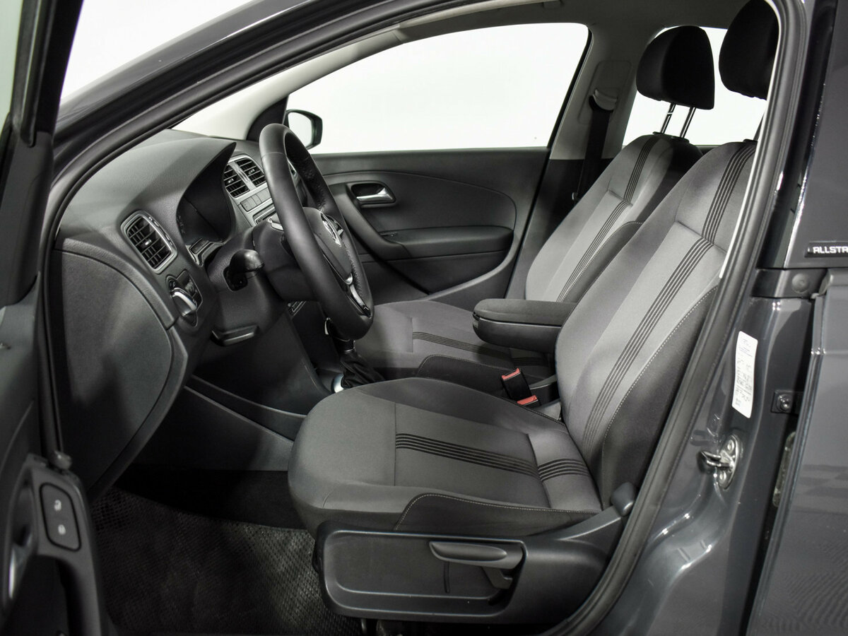 Купить Volkswagen Polo V Рестайлинг, 2017, 126 097 км, фото №10