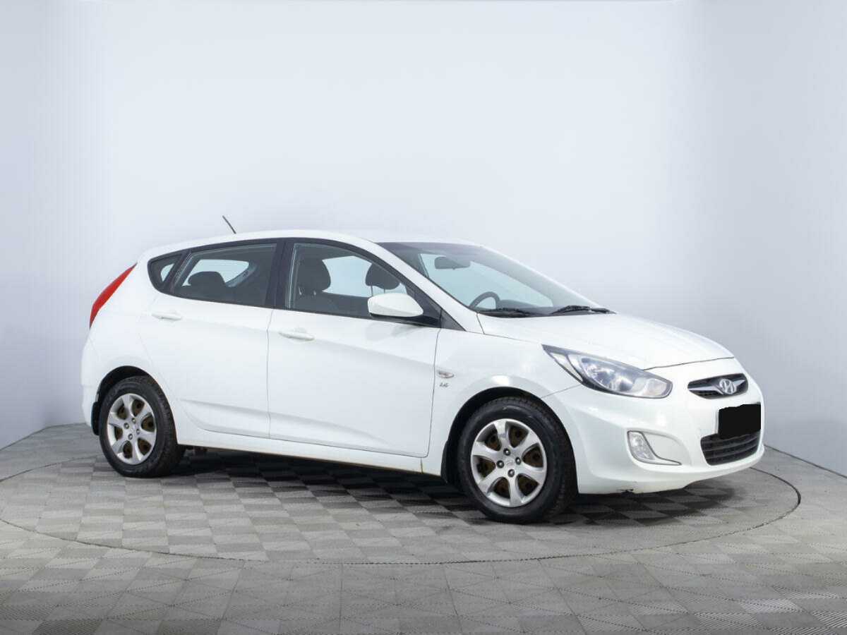 Купить Hyundai Solaris, 2014, 132 638 км, фото №3