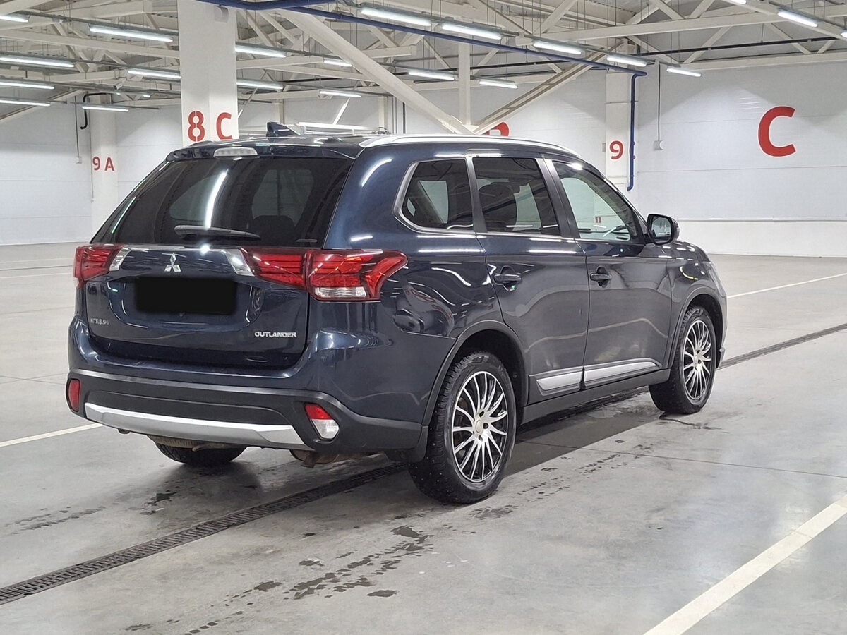 Купить Mitsubishi Outlander III Рестайлинг 2, 2017, 165 032 км, фото №5