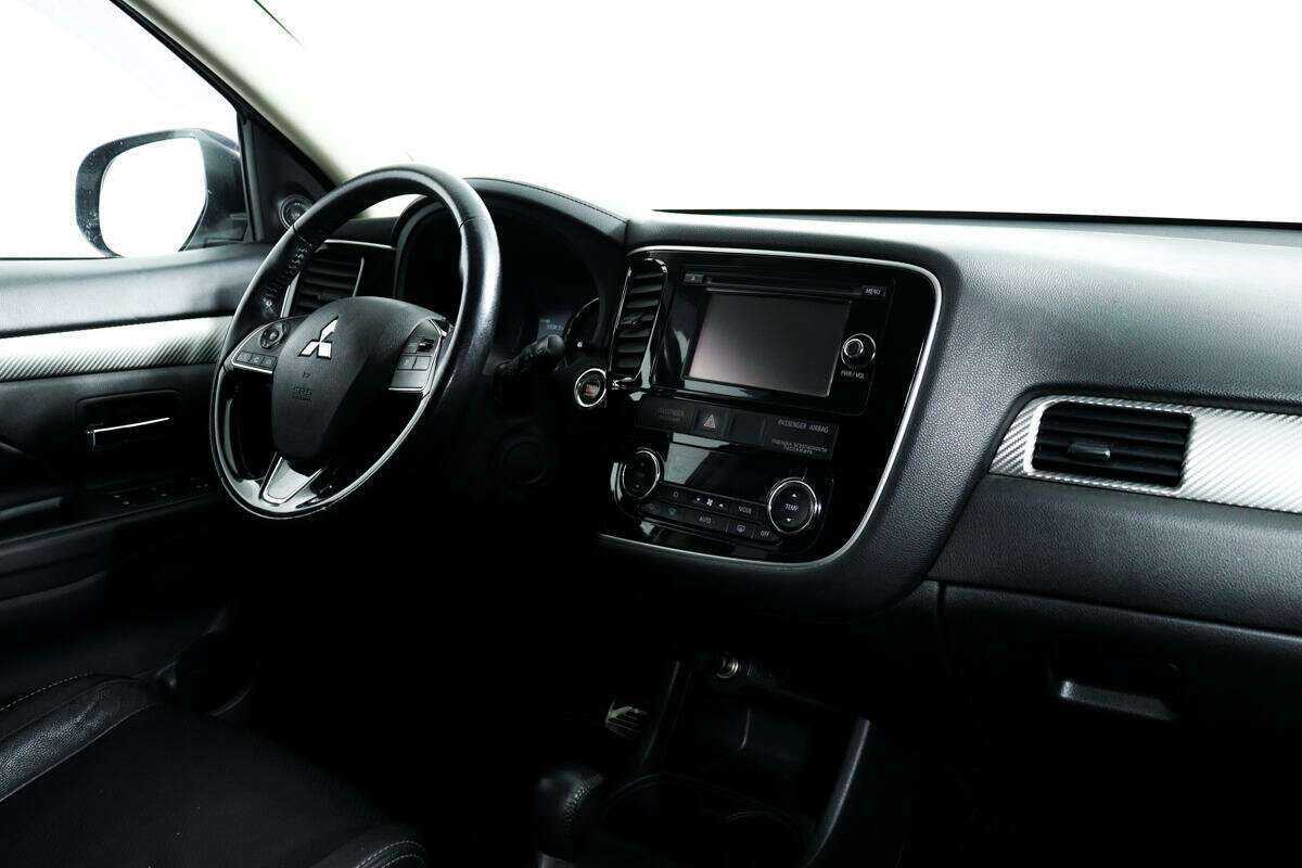 Купить Mitsubishi Outlander, 2015, 72 276 км, фото №9