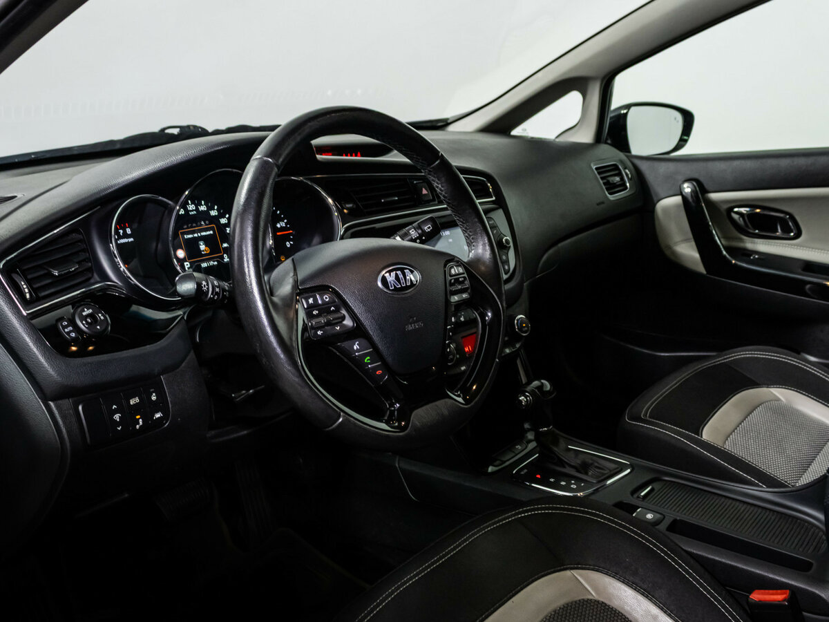 Купить Kia Ceed II Рестайлинг, 2017, 109 000 км, фото №10
