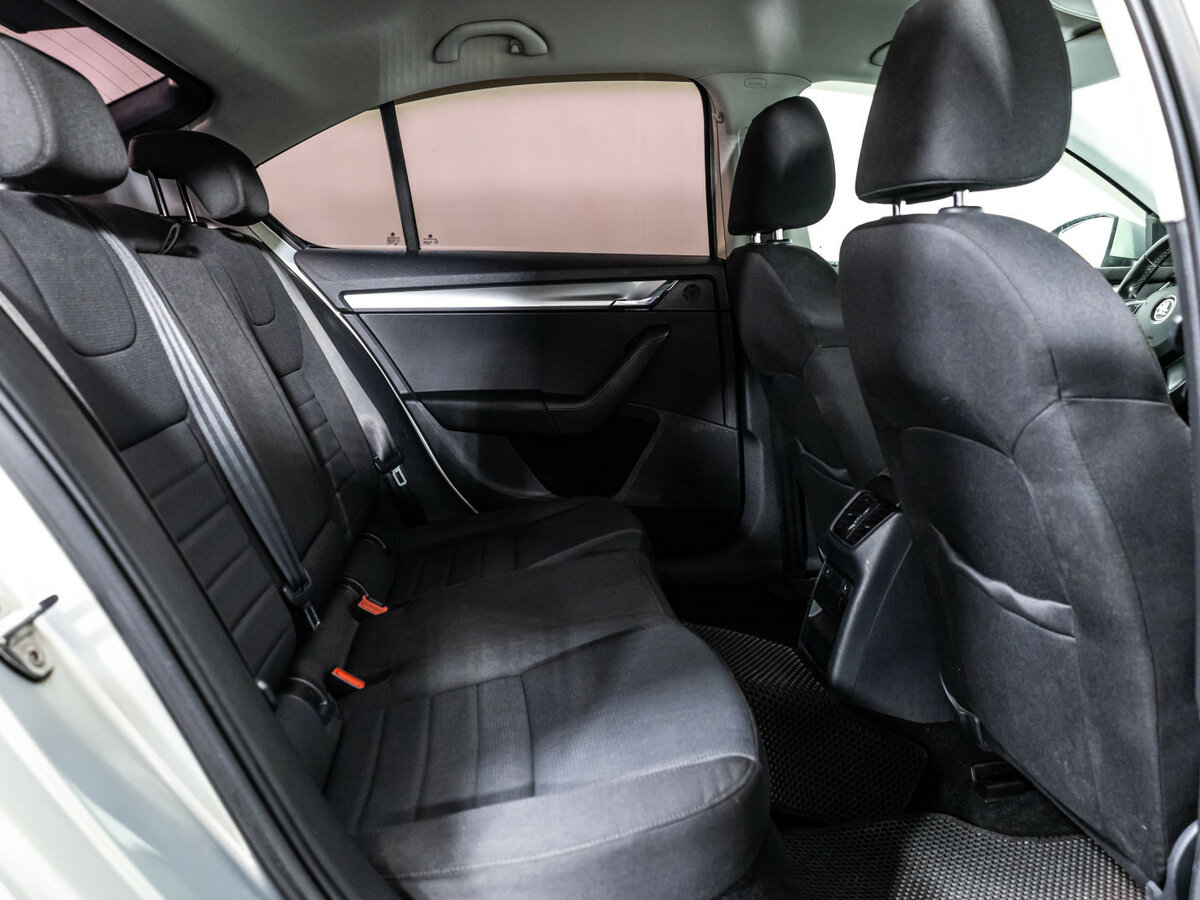 Купить Skoda Octavia III (A7), 2013, 230 283 км, фото №13
