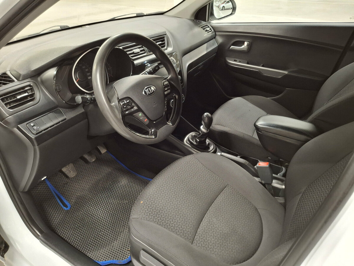 Купить Kia Rio III Рестайлинг, 2017, 126 521 км, фото №15