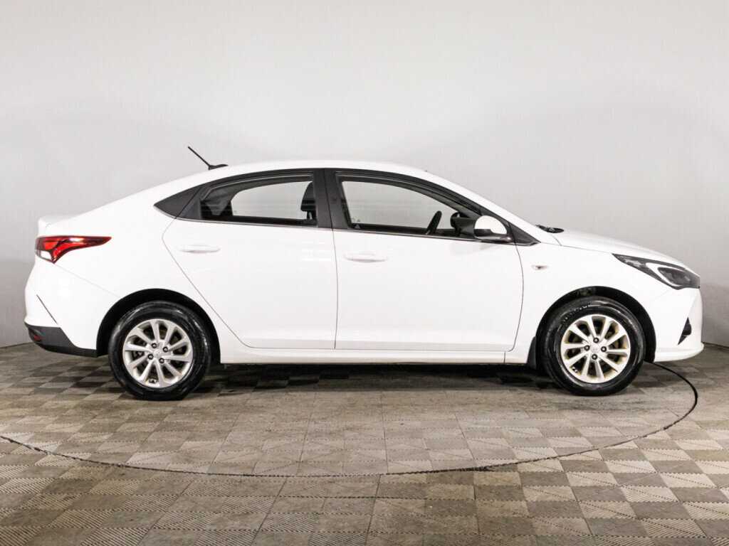 Купить Hyundai Solaris, 2021, 92 000 км, фото №4