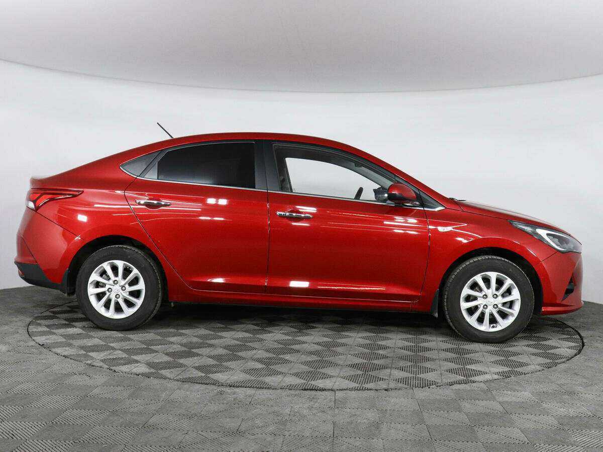 Купить Hyundai Solaris, 2021, 35 830 км, фото №4