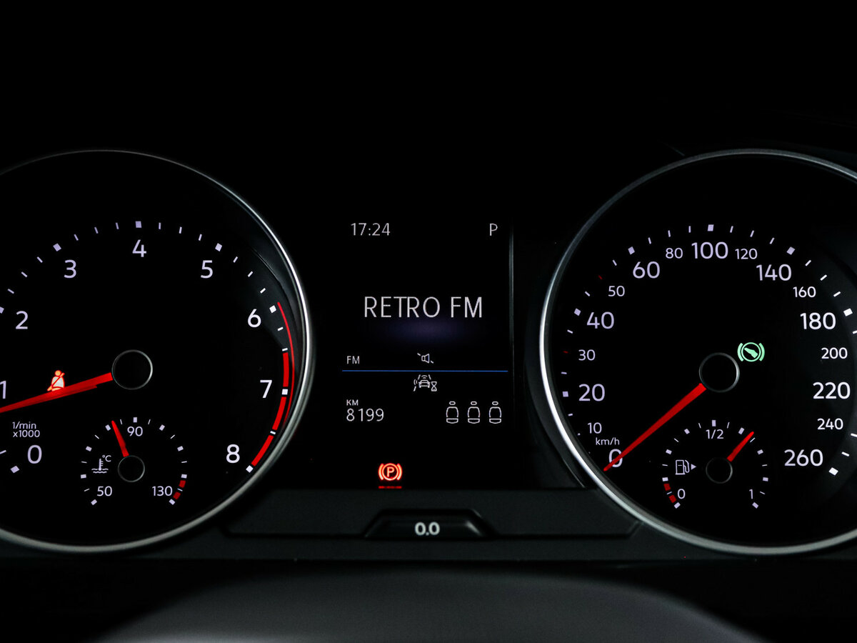 Купить Volkswagen Tiguan II Рестайлинг, 2021, 8 100 км, фото №11