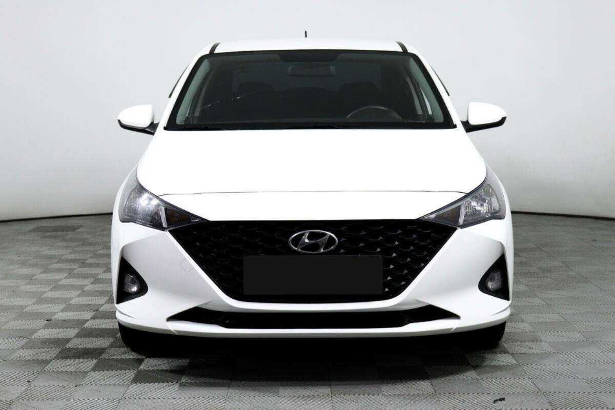 Купить Hyundai Solaris, 2021, 58 944 км, фото №2