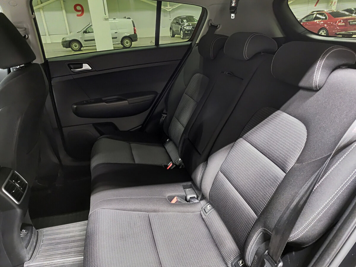 Купить Kia Sportage IV Рестайлинг, 2019, 131 901 км, фото №12