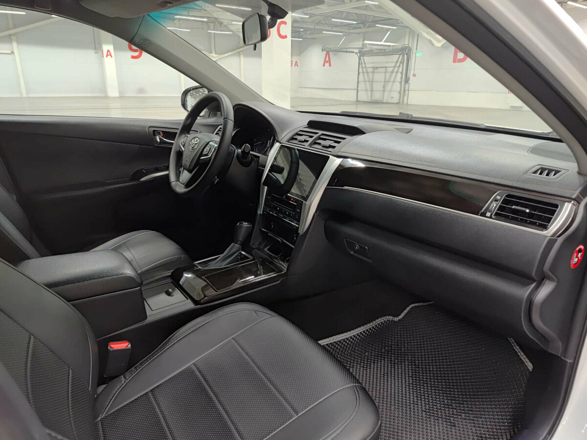 Купить Toyota Camry VII (XV50) Рестайлинг 2, 2017, 137 498 км, фото №11