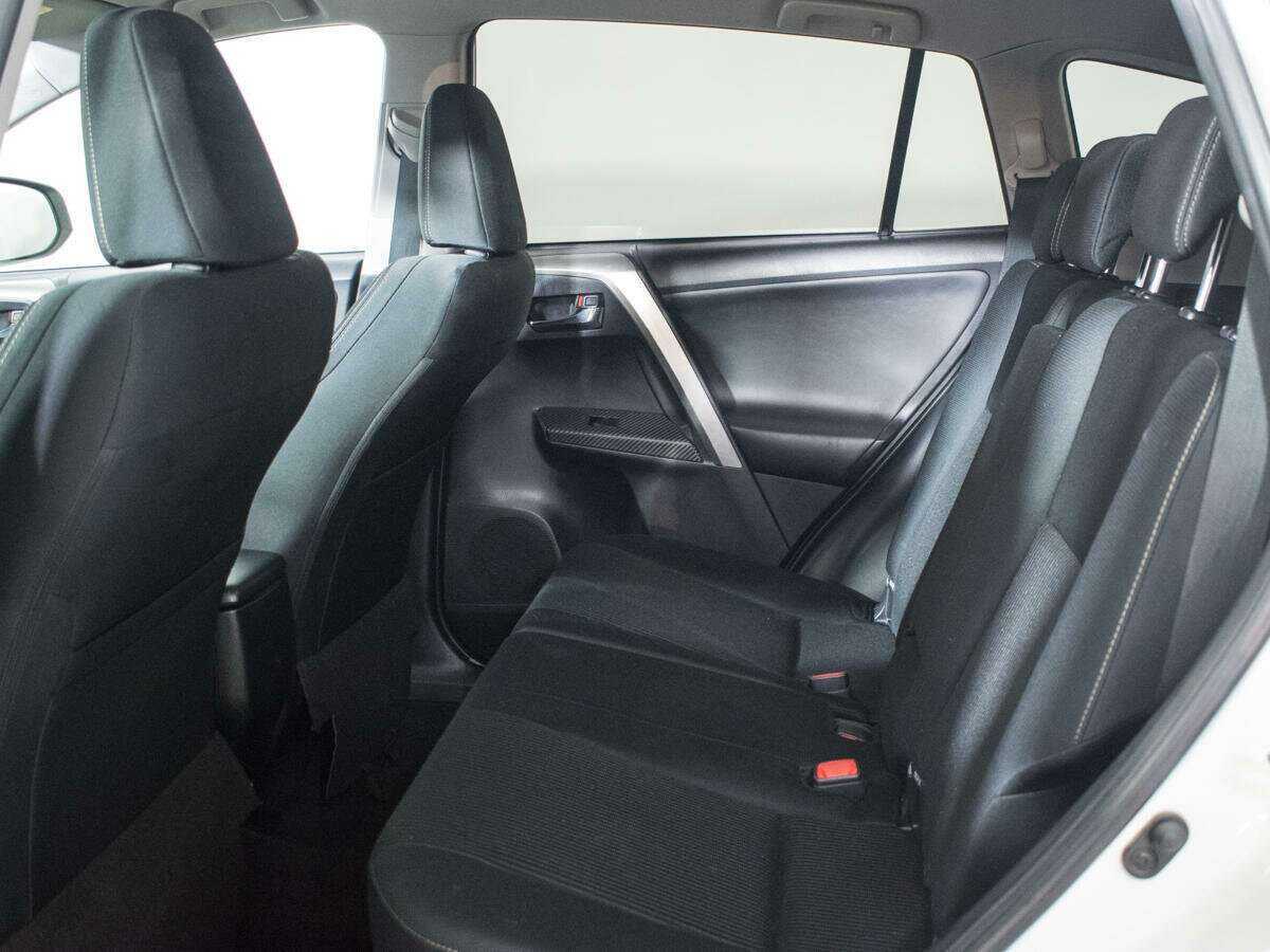 Купить Toyota RAV4, 2013, 156 520 км, фото №8