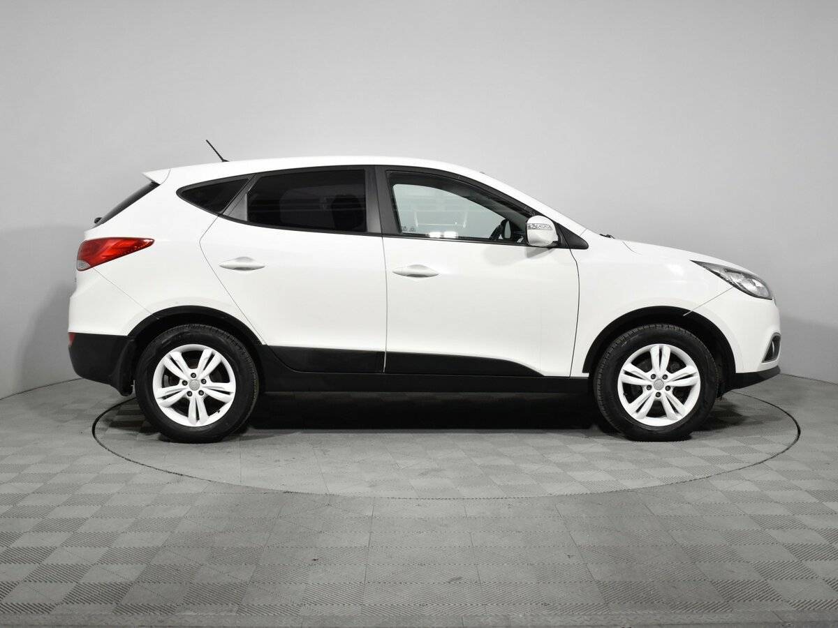 Купить Hyundai ix35, 2013, 134 100 км, фото №4