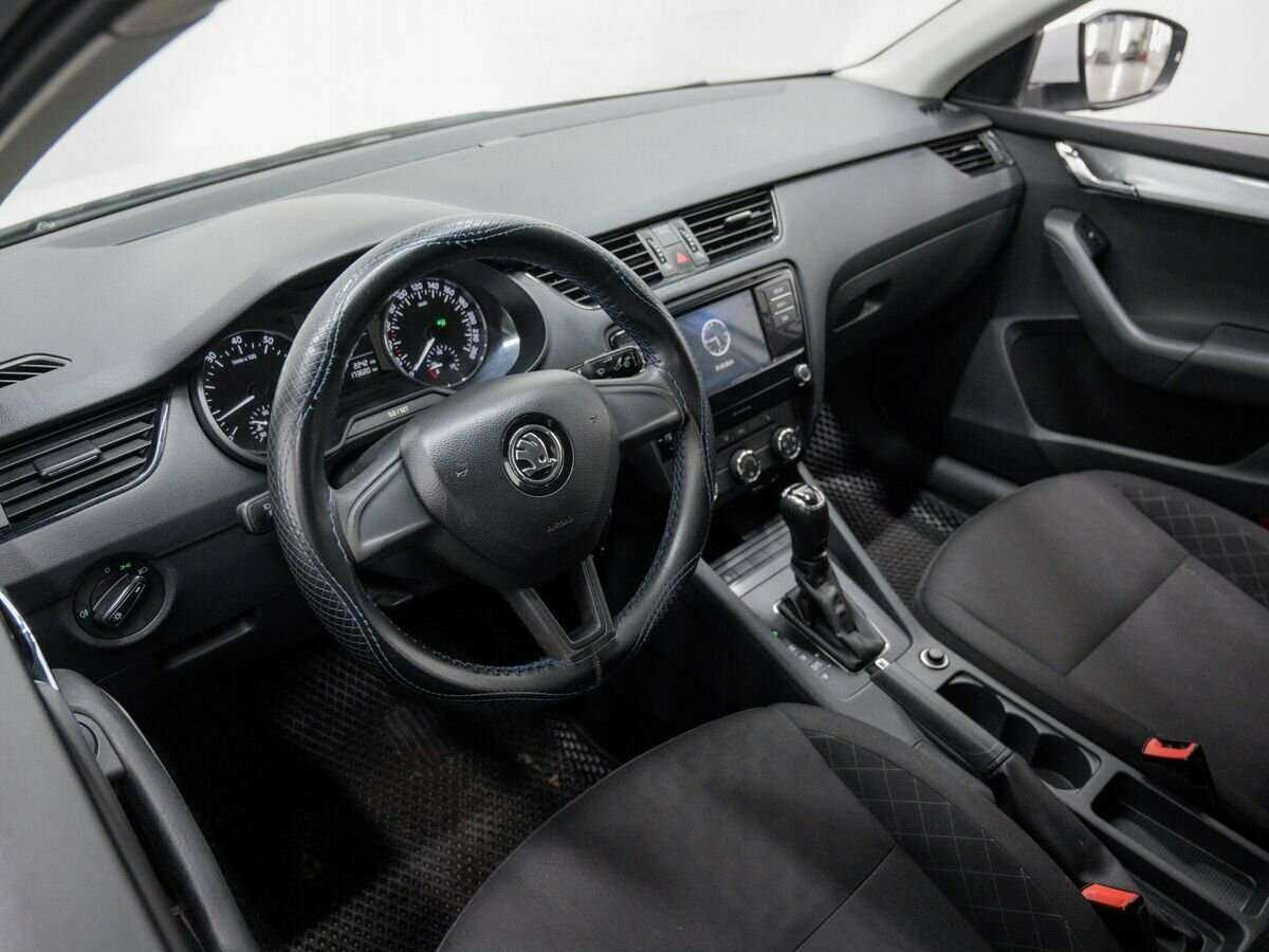 Купить Skoda Octavia, 2017, 178 000 км, фото №13