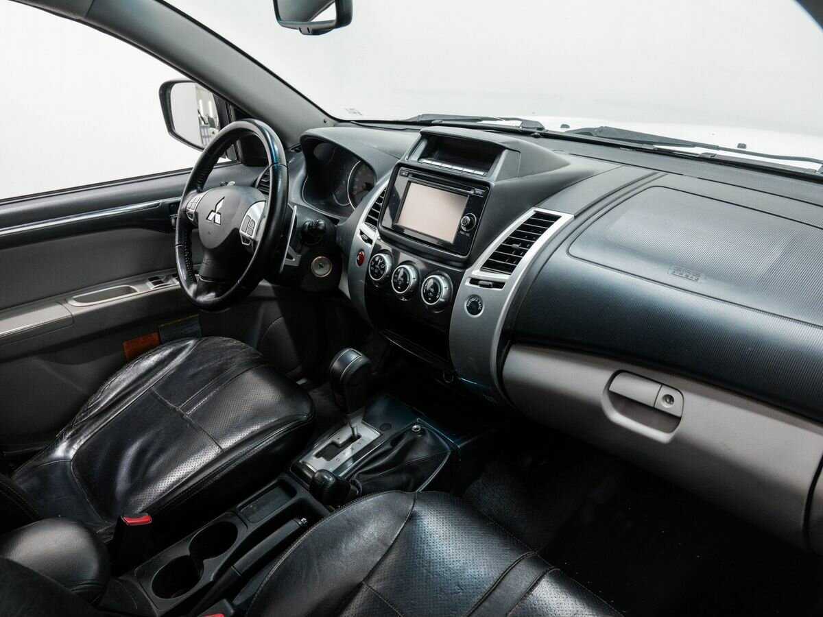 Купить Mitsubishi Pajero Sport, 2014, 200 000 км, фото №7