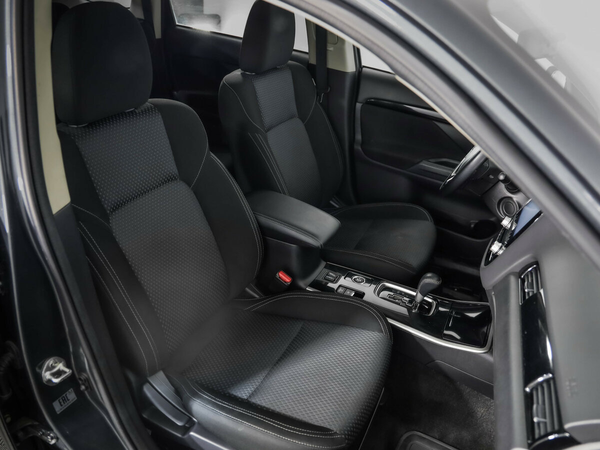 Купить Mitsubishi Outlander III Рестайлинг 3, 2021, 89 658 км, фото №24