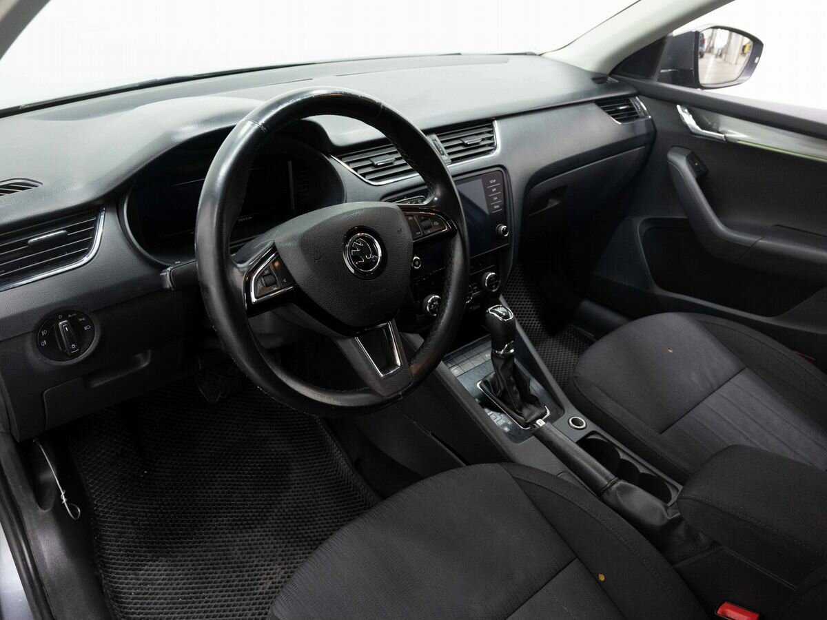 Купить Skoda Octavia, 2019, 171 000 км, фото №7