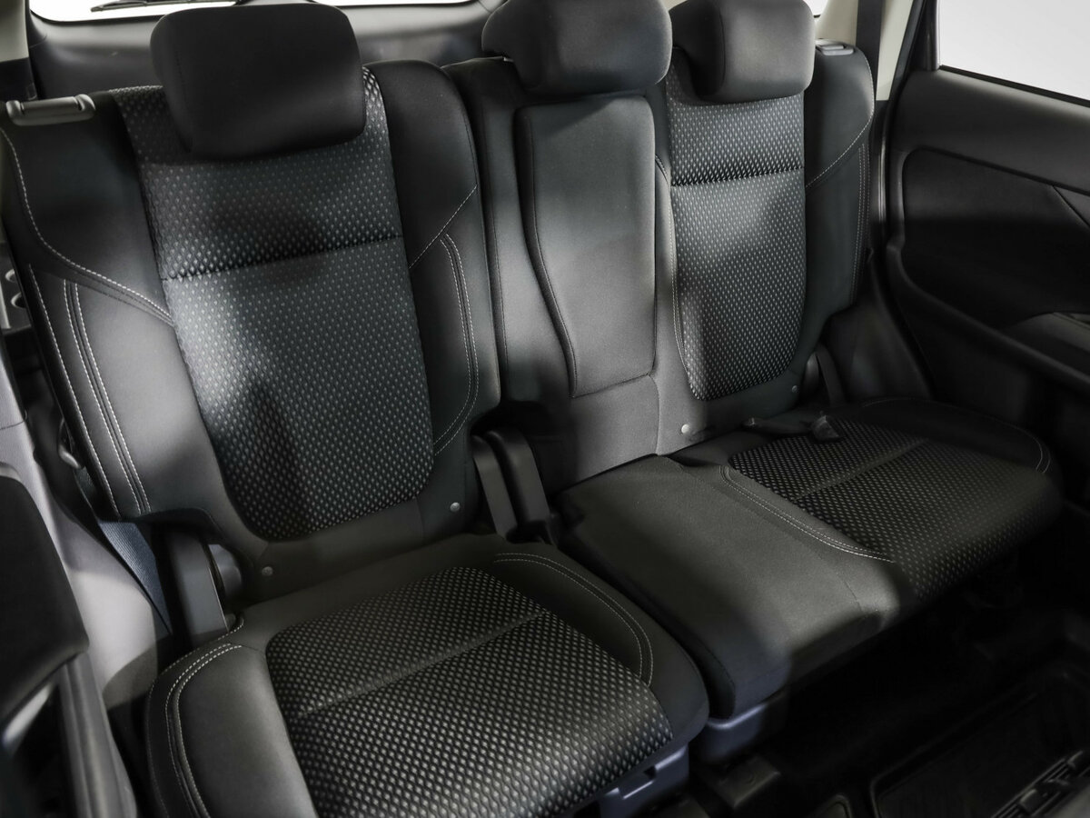 Купить Mitsubishi Outlander III Рестайлинг 3, 2021, 89 658 км, фото №26