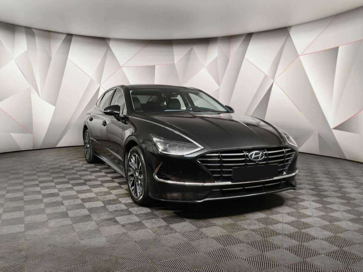 Купить Hyundai Sonata, 2022, 12 678 км, фото №3