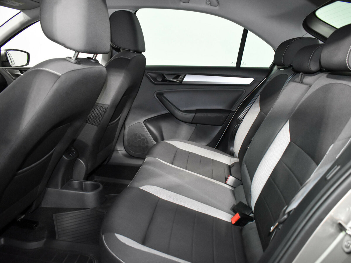 Купить Skoda Rapid I Рестайлинг, 2019, 122 754 км, фото №11