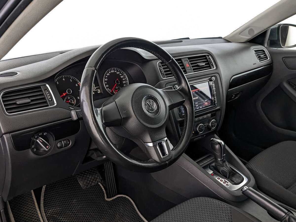 Купить Volkswagen Jetta, 2012, 125 436 км, фото №10