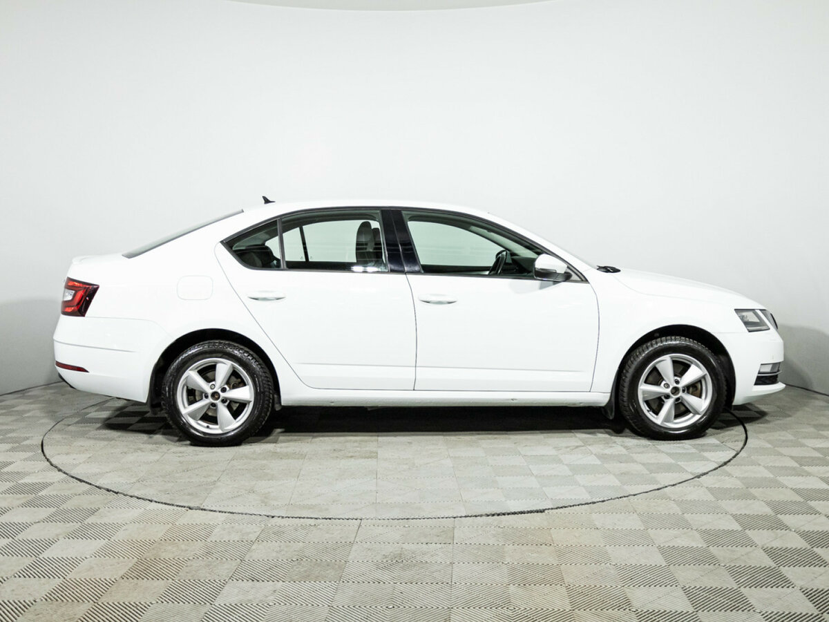 Купить Skoda Octavia III (A7) Рестайлинг, 2017, 94 828 км, фото №4
