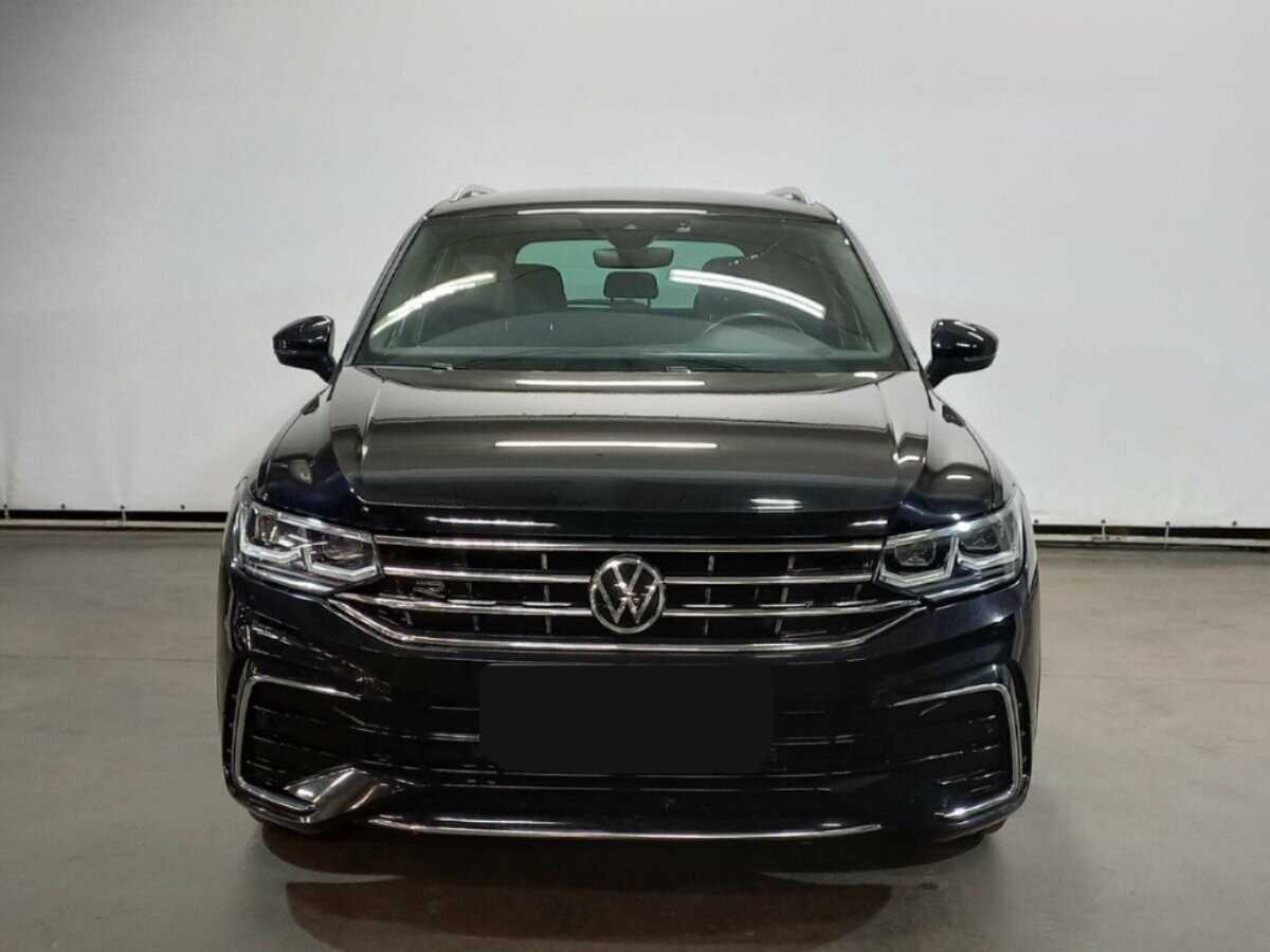 Купить Volkswagen Tiguan, 2021, 67 560 км, фото №2