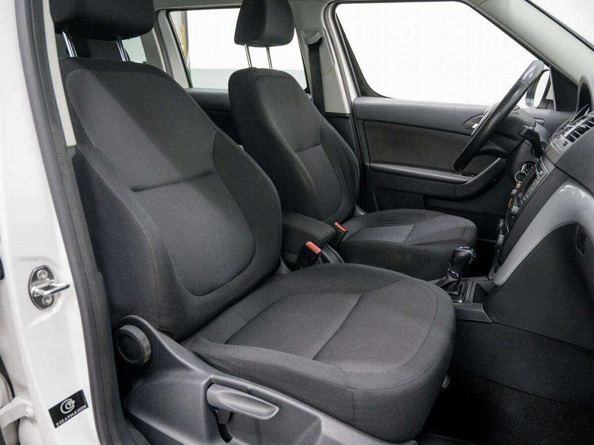 Купить Skoda Yeti, 2013, 233 501 км, фото №8