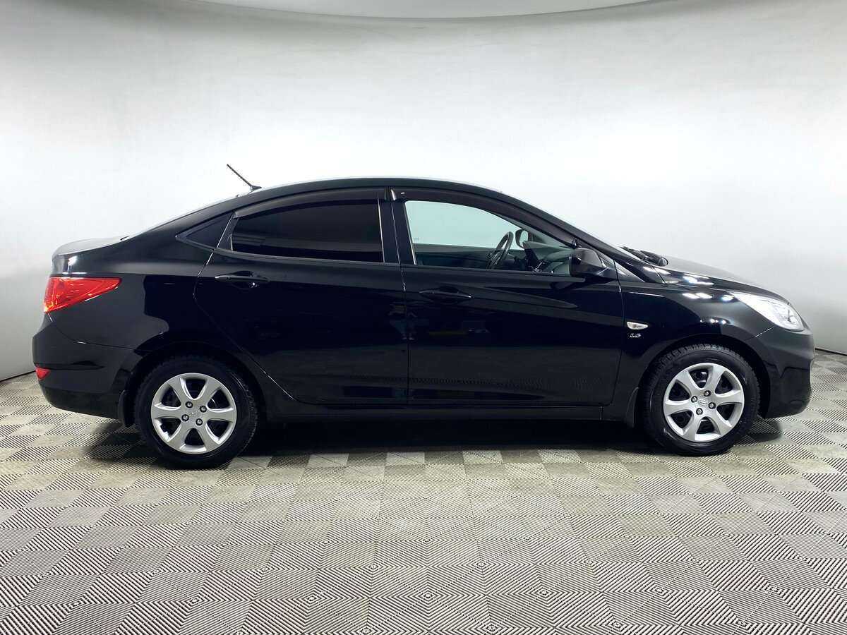 Купить Hyundai Solaris, 2013, 142 000 км, фото №4