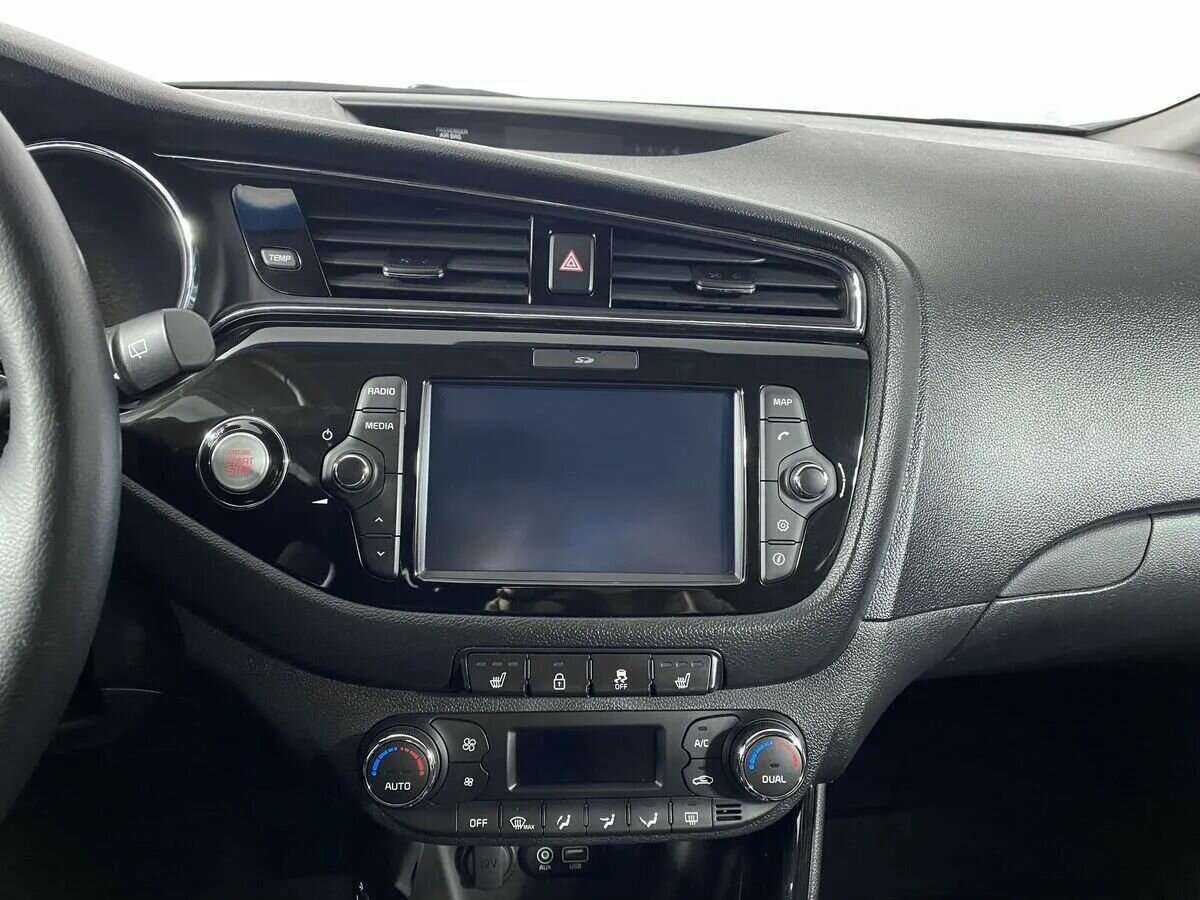 Купить Kia Ceed, 2018, 17 858 км, фото №11