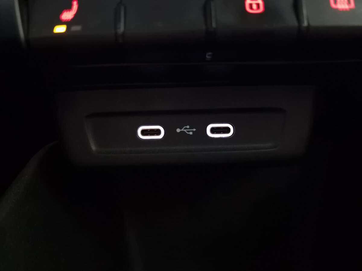 Купить Volkswagen Polo, 2021, 132 630 км, фото №13