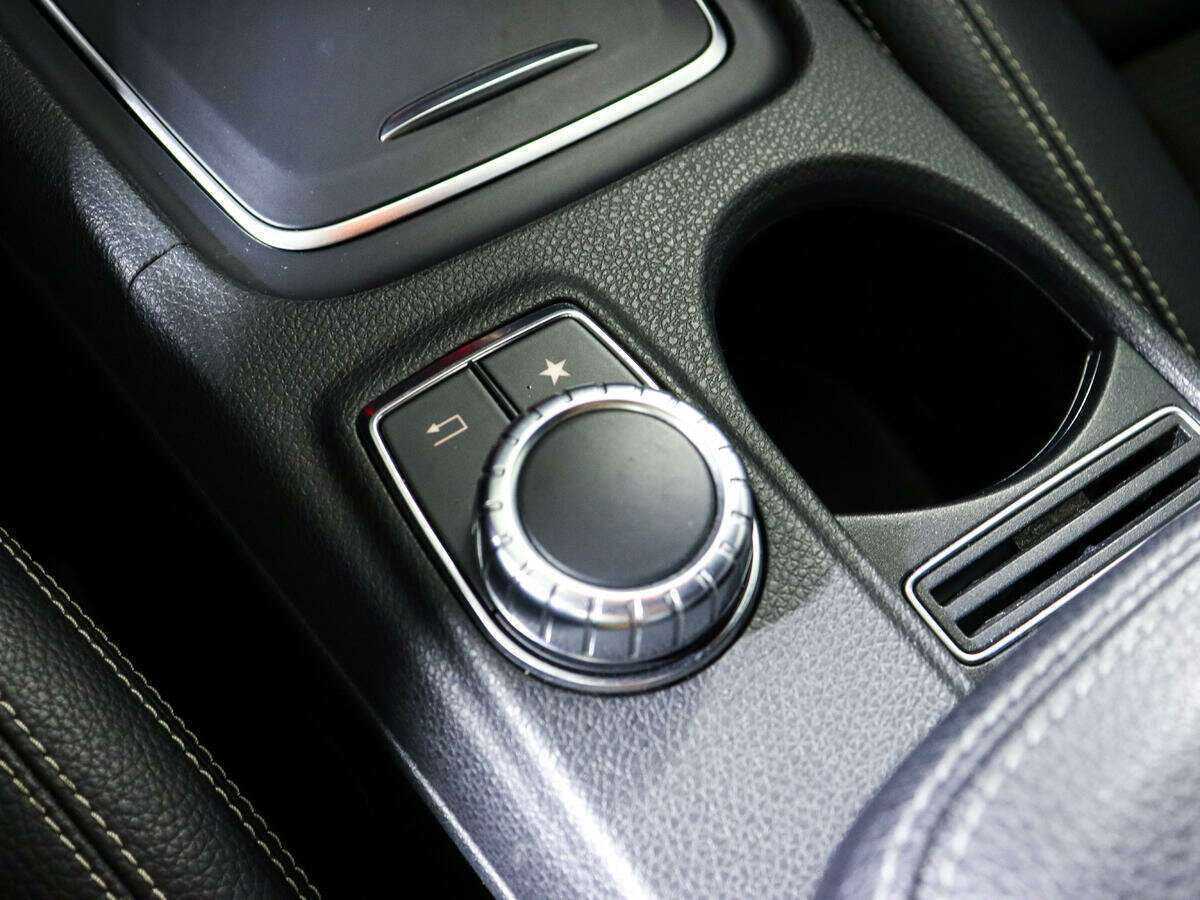 Купить Mercedes-Benz CLA 250, 2016, 91 467 км, фото №18