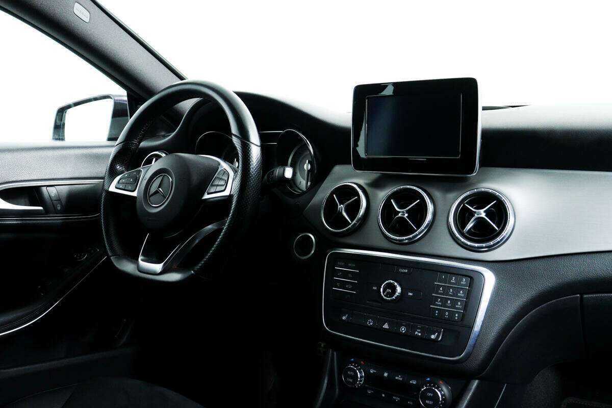 Купить Mercedes-Benz CLA 200, 2015, 135 000 км, фото №8