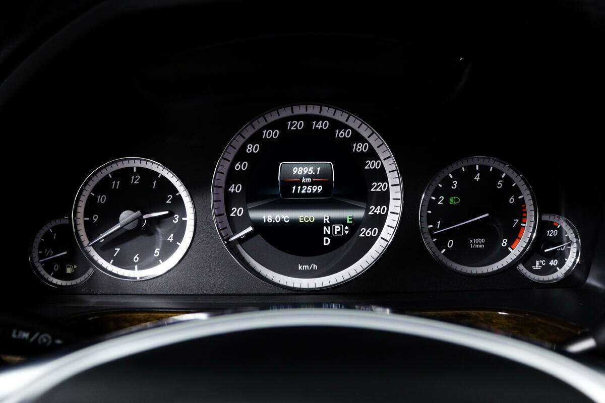 Купить Mercedes-Benz E-Класс 200 7G-Tronic, 2012, 112 598 км, фото №10